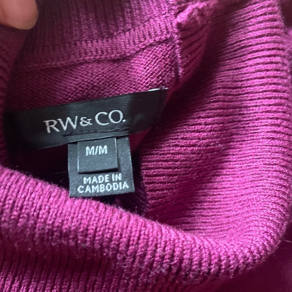 Purple turtleneck - Picture 2 of 3